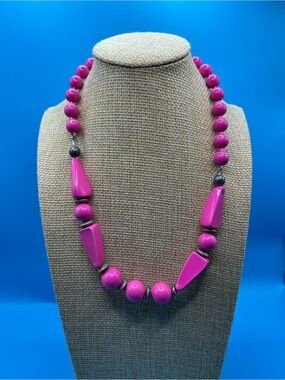 Vintage Costume Bold Pink Statement Bead Necklace